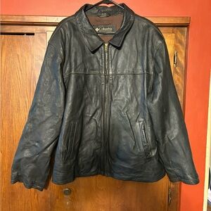 Columbia Men's Black Leather Bomber Jacket